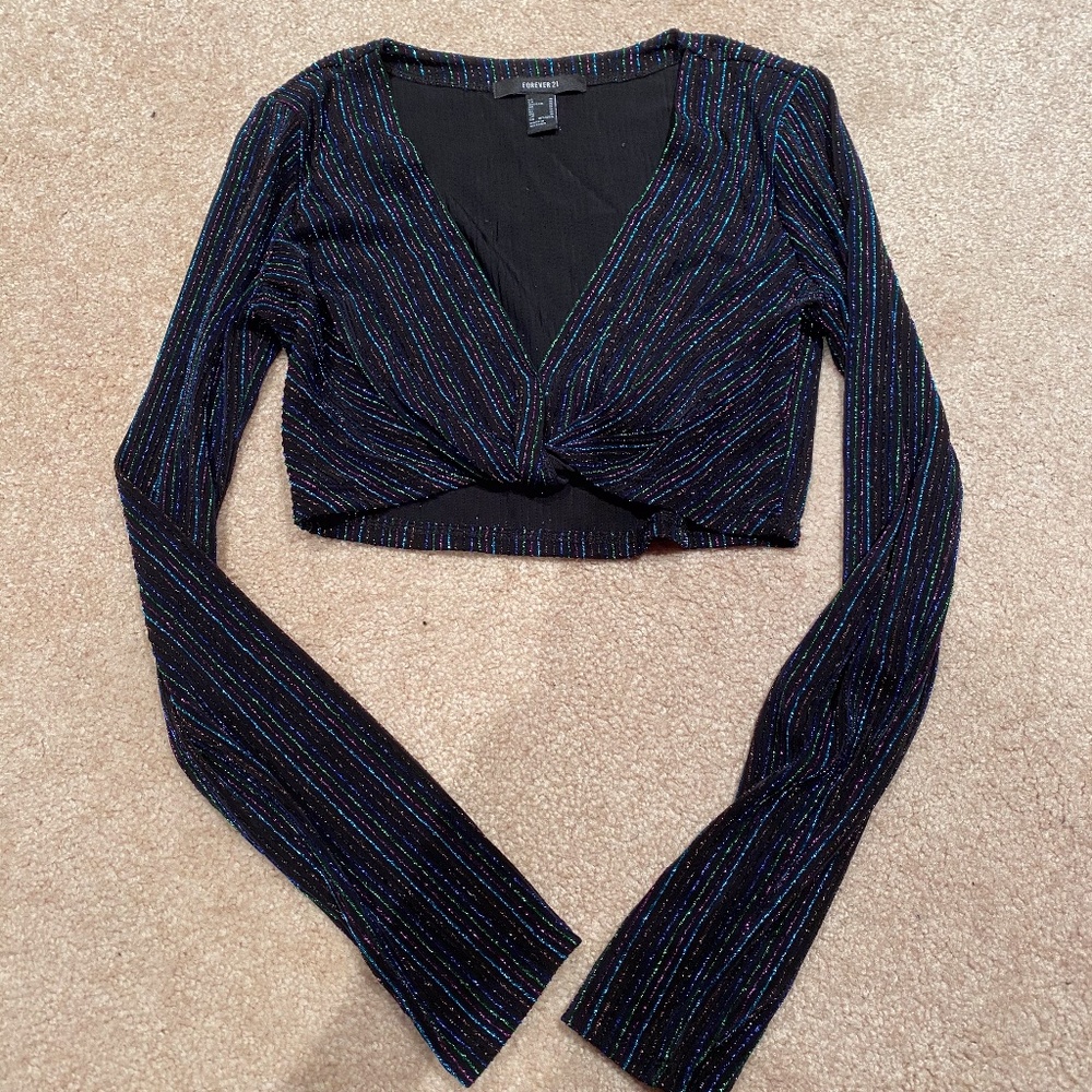 Forever 21 Spark Long Sleve top